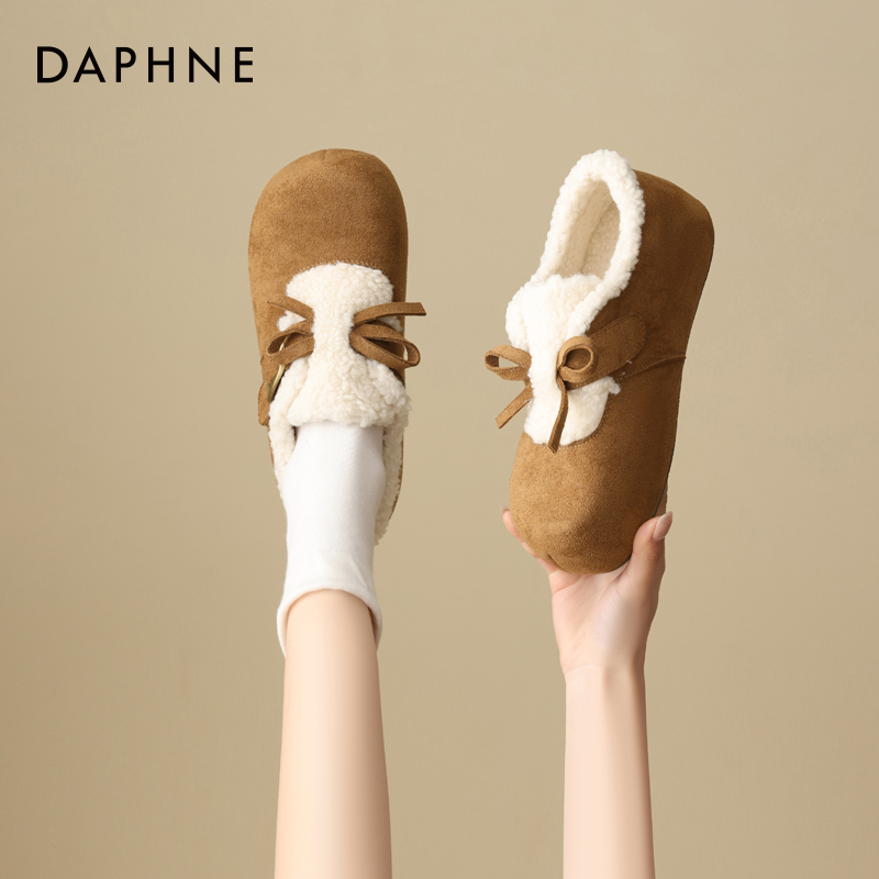 达芙妮驼色休闲鞋2025冬舒适加绒
