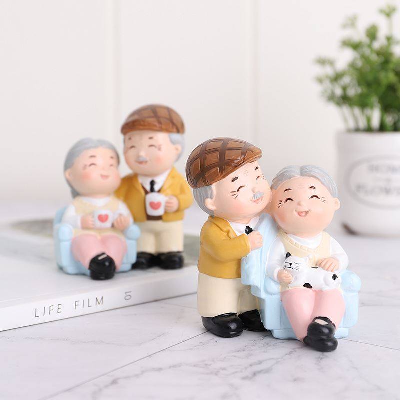 如果 中式树脂情侣相伴到老摆件 创意烘焙车载蛋糕摆件家居饰品