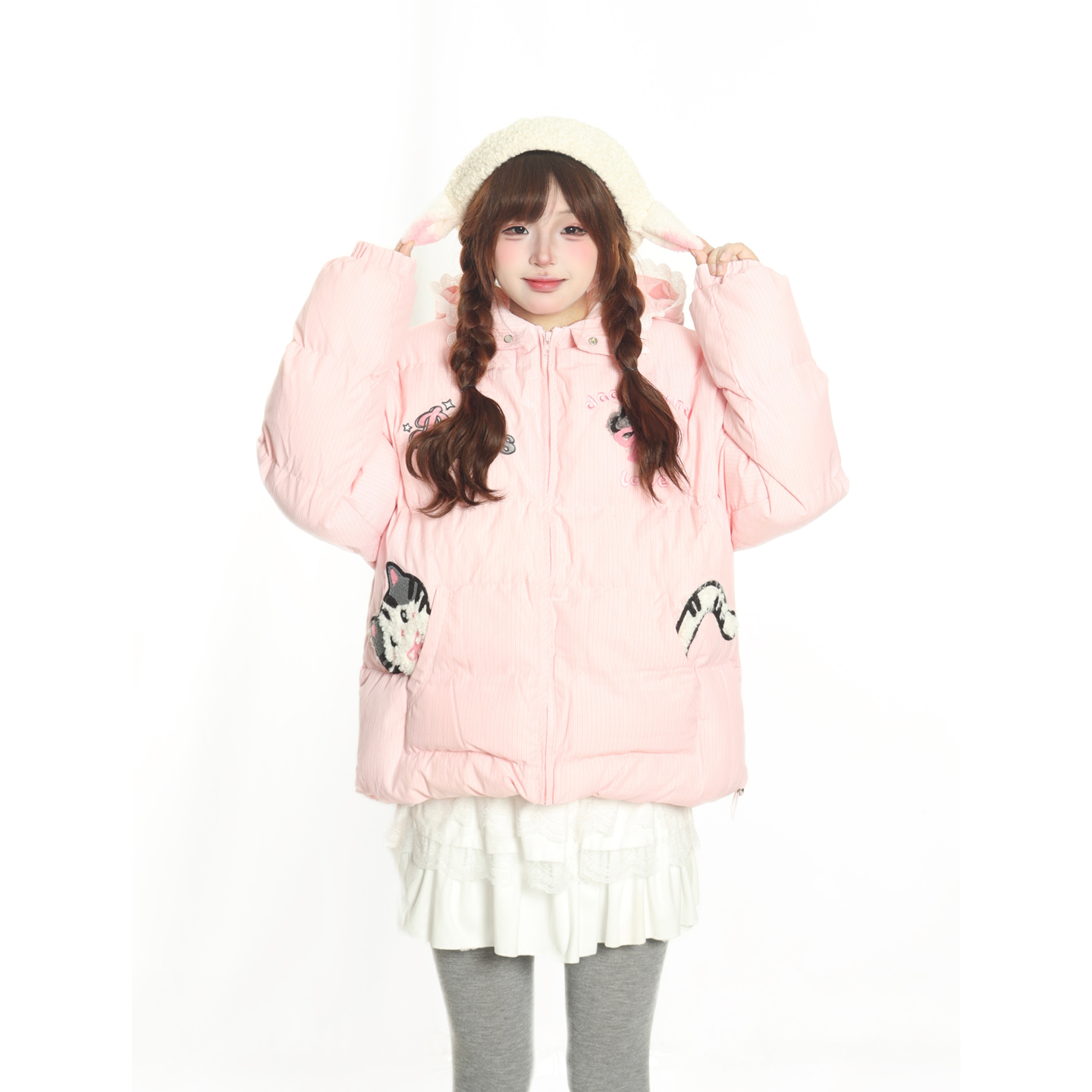 原创甜美卡通猫咪刺绣连帽棉服女