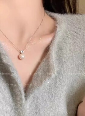 单颗灰色珍珠锆石吊坠项链女2024新款爆款小众毛衣链简约颈链配饰