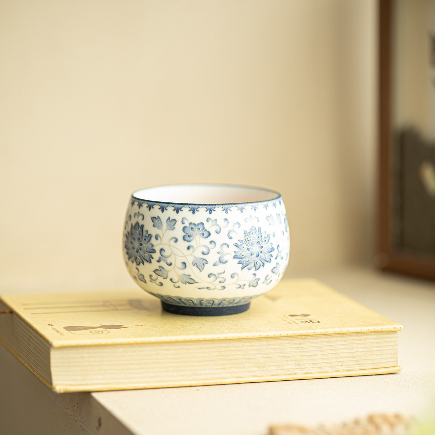 手工描银缠枝莲国风茶杯主人杯大