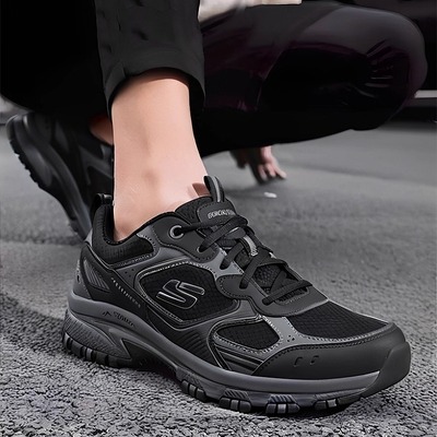 斯凯奇运动户外跑步鞋男鞋
