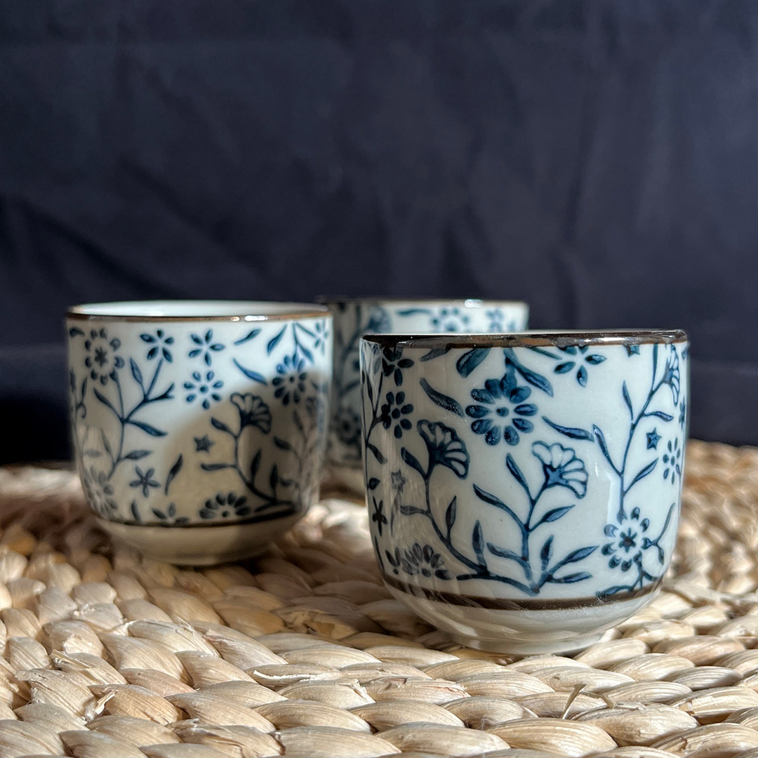 陶瓷杯耐高温小酒杯民宿家用米酒杯清酒杯白酒杯一口杯敬酒杯80ml