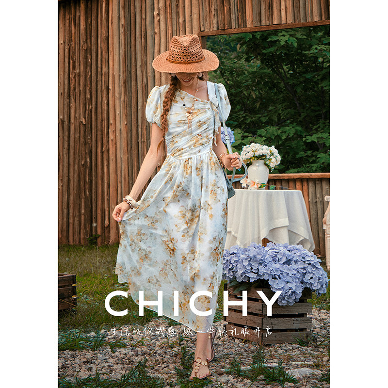 CHICHY法式蓝色v领碎花连衣裙
