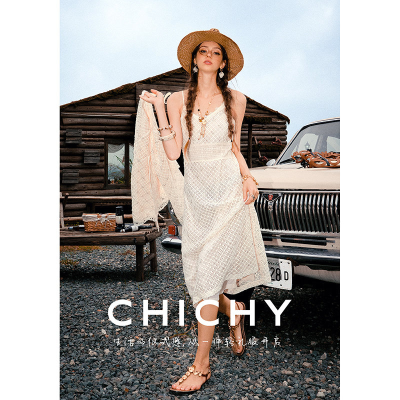 CHICHY法式温柔千金感香槟色套装