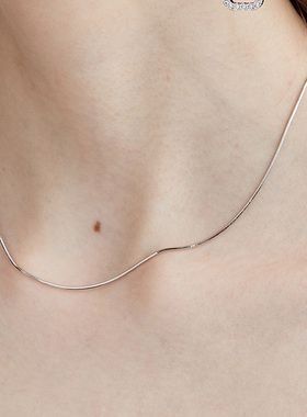 LARAINE YIN简约百搭s925通体银项链锁骨链小众蛇骨链ins冷淡风