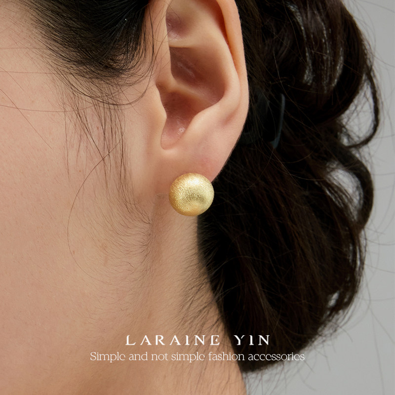 s925通体纯银拉丝球球耳环简约轻奢磨砂耳钉镀18k高级感豆豆耳饰