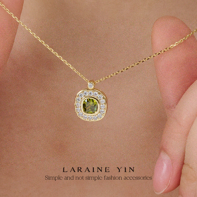 小众轻奢高级感s925纯银项链绿色满钻吊坠锁骨链2024年新款颈链