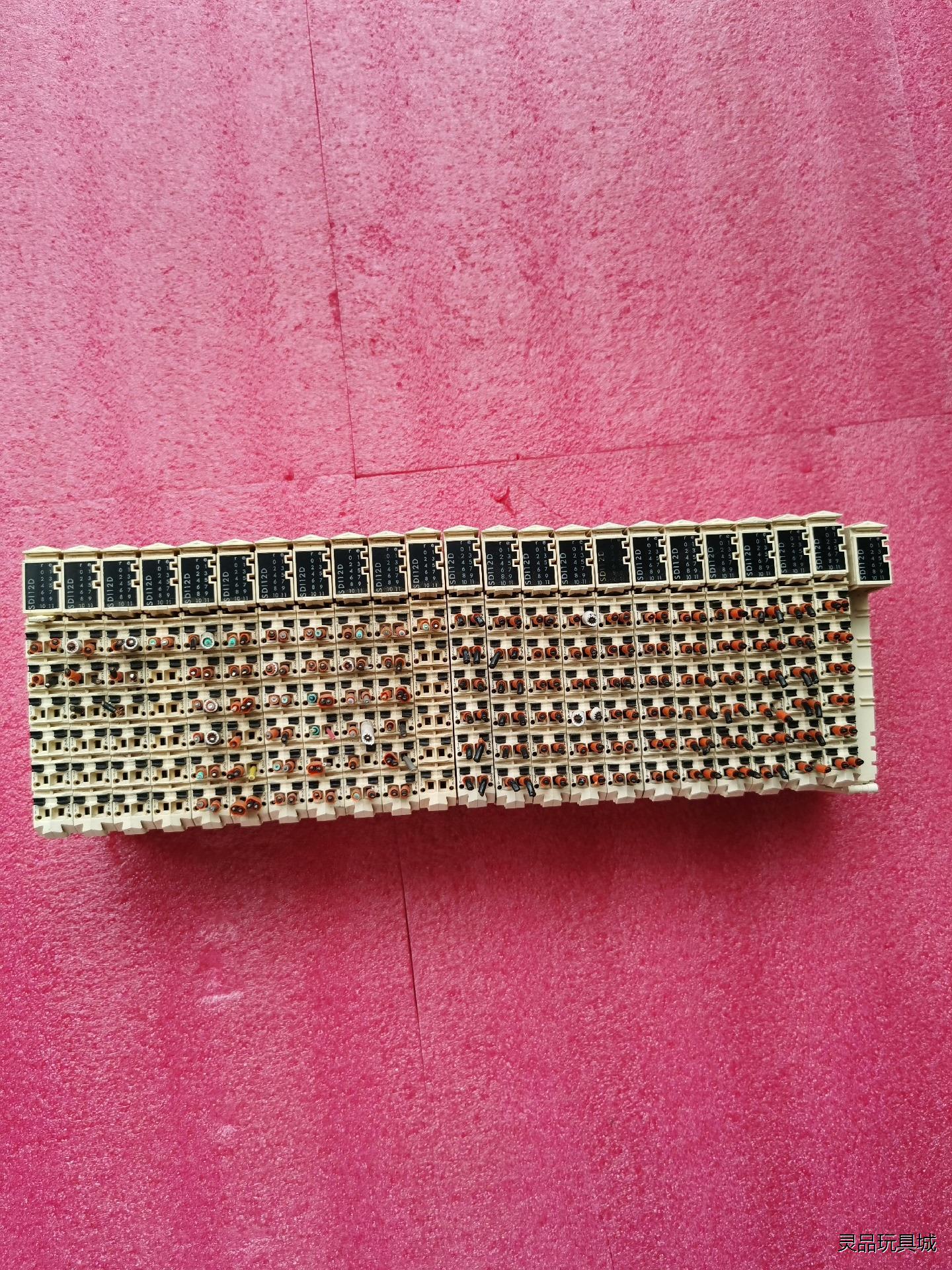 TM5SDI12D施耐德原装PLC模块议价商品
