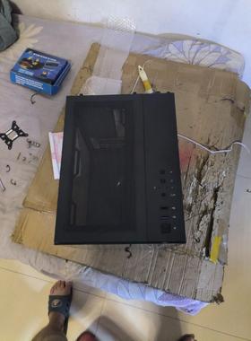 玩嘉律动mini黑 黑色海景房机箱送俩个ARGB神光同步风扇洁川议价