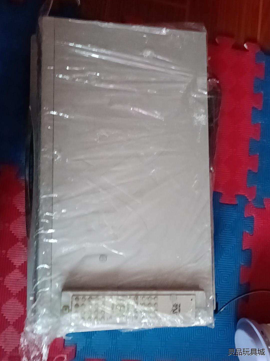 出战圣5.1声道庭影院DvD机一台，原装遥控器，功能全好，议价商品