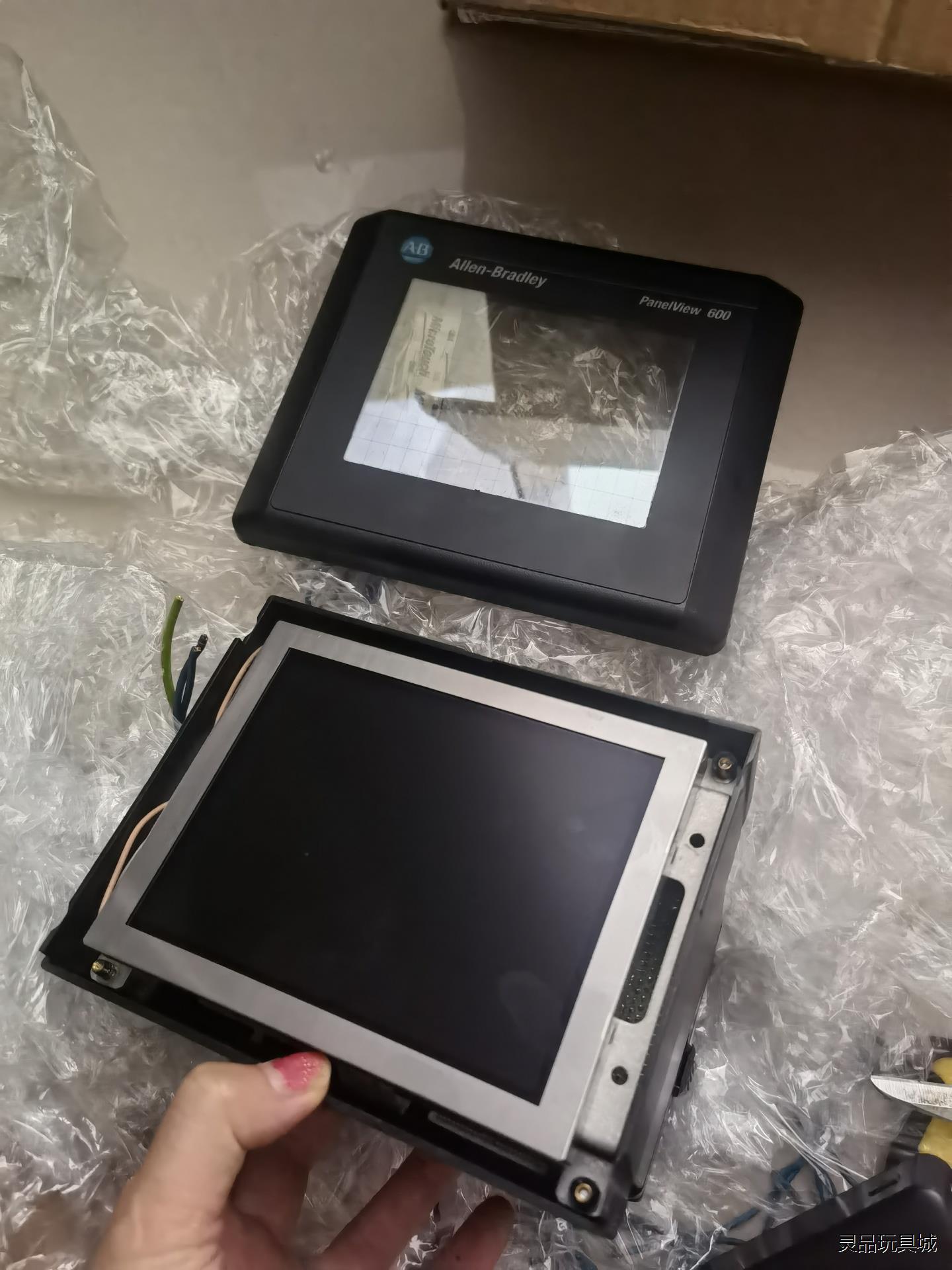 AB屏2711-T6C20L1功能正常包好，壳子破损了，不介议价商品