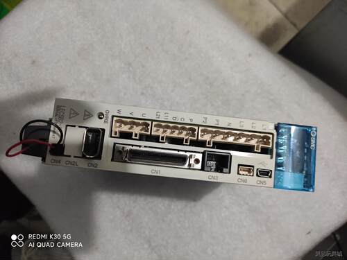 SMC驱动器LECSB2-S8议价商品
