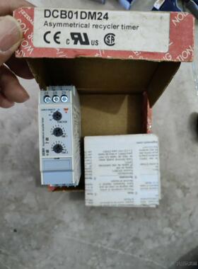 CARLO GAVAZZI佳乐 DCB01DM24 时间继电议价商品
