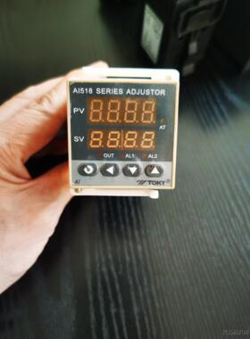 东崎温控表Al518一4一DC18，表面膜还在，带485。议价商品