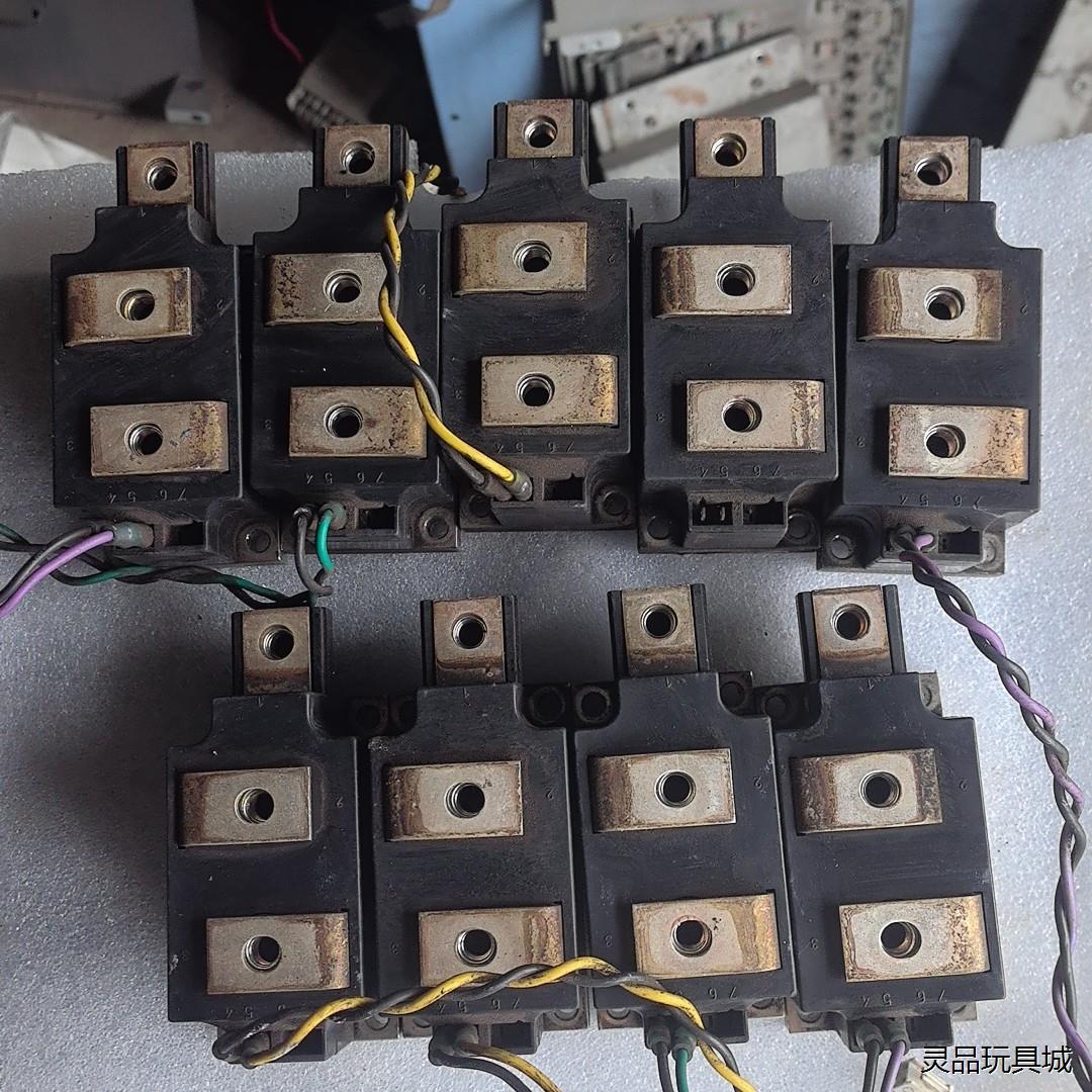 英飞凌 模块TD330N16KOF，原装拆机，有9个，议价出议价商品