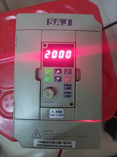 SAJ三晶变频器，MC4600S-1R5G-4   1.5千议价商品