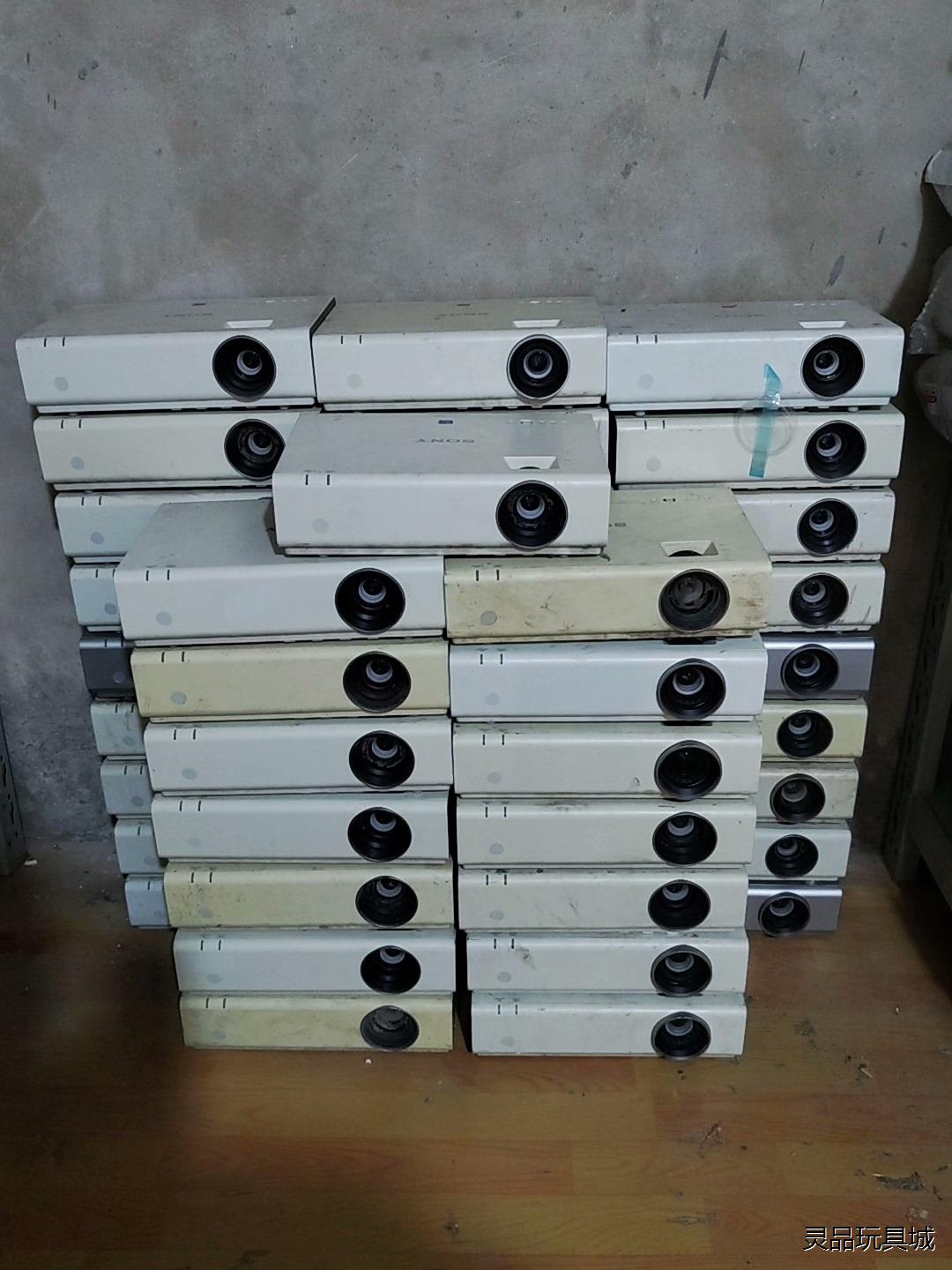 索尼VPL-EX271 EX242高清投影机议价商品