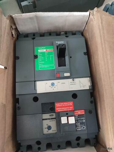 施耐德LV525503塑壳漏电保护器CVS250F系列4P2议价商品