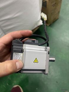 歐姆龍伺服電機(jī)OMRON S2議價(jià)商品 G20030L R88M