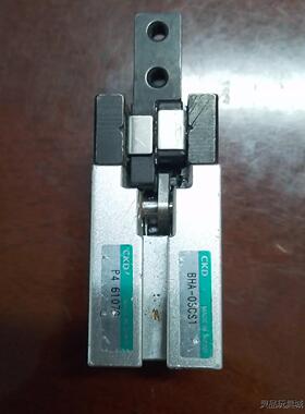 拆机ckd手指气缸一个，型号BHA-03CS1，成色见图。感议价商品