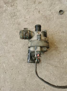 吉利帝豪EV253 EV300 EV400EV450散热水泵洁川议价