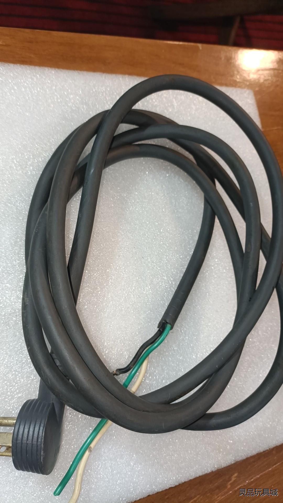 拆原装美国品牌 PowerLine （怪兽）电源线，美标单头议价商品