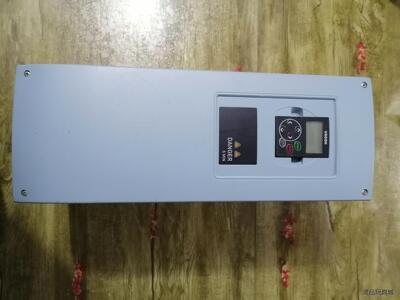 全新没用过伟肯变频器  NXL00465-C2H1SSS-0议价商品