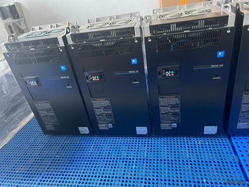 富士变频器  FRN0168F2S-4C   75/90 成议价商品