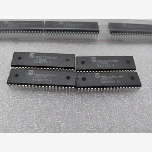 P89C51RD2HBP  全新正品元器件  年份0222议价商品