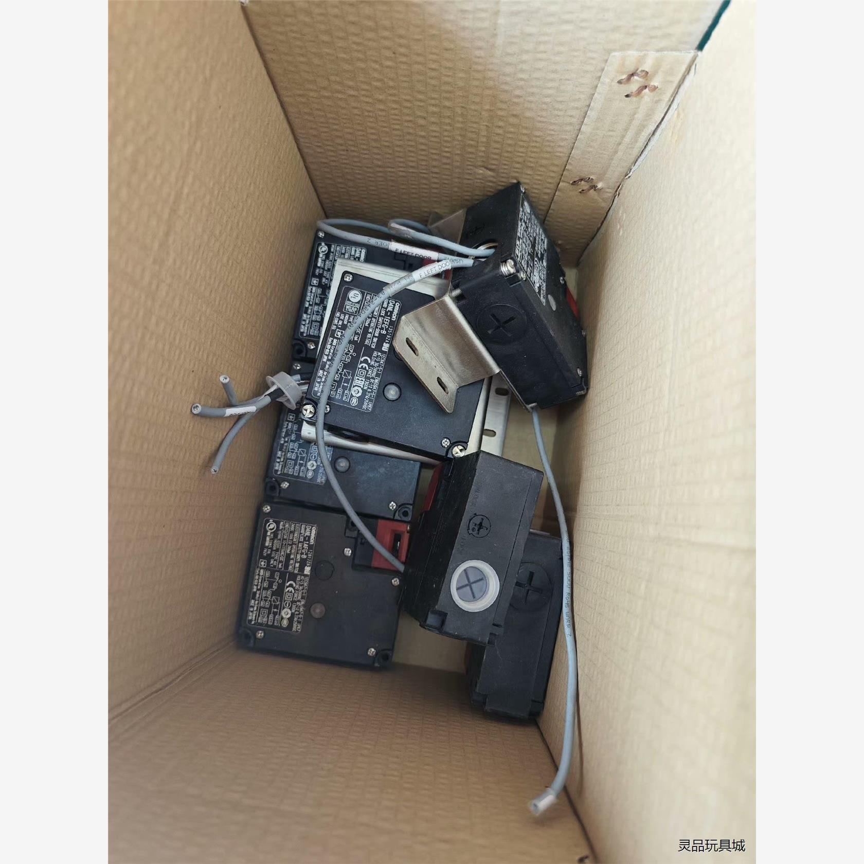 拆机日本欧姆龙OMRON电磁