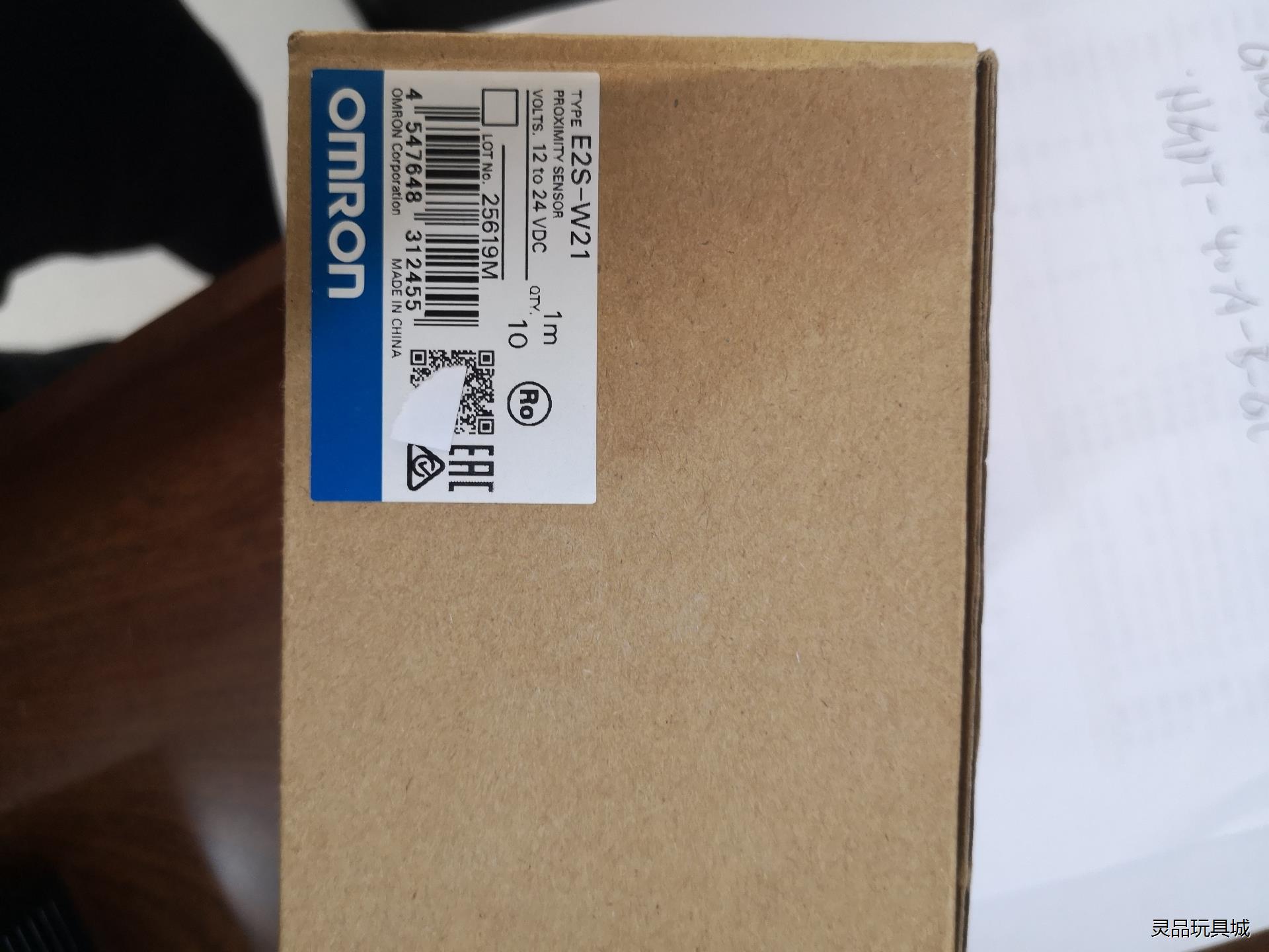 全新原装OMRON E2S-W21接近开关实物图片单价90有议价商品