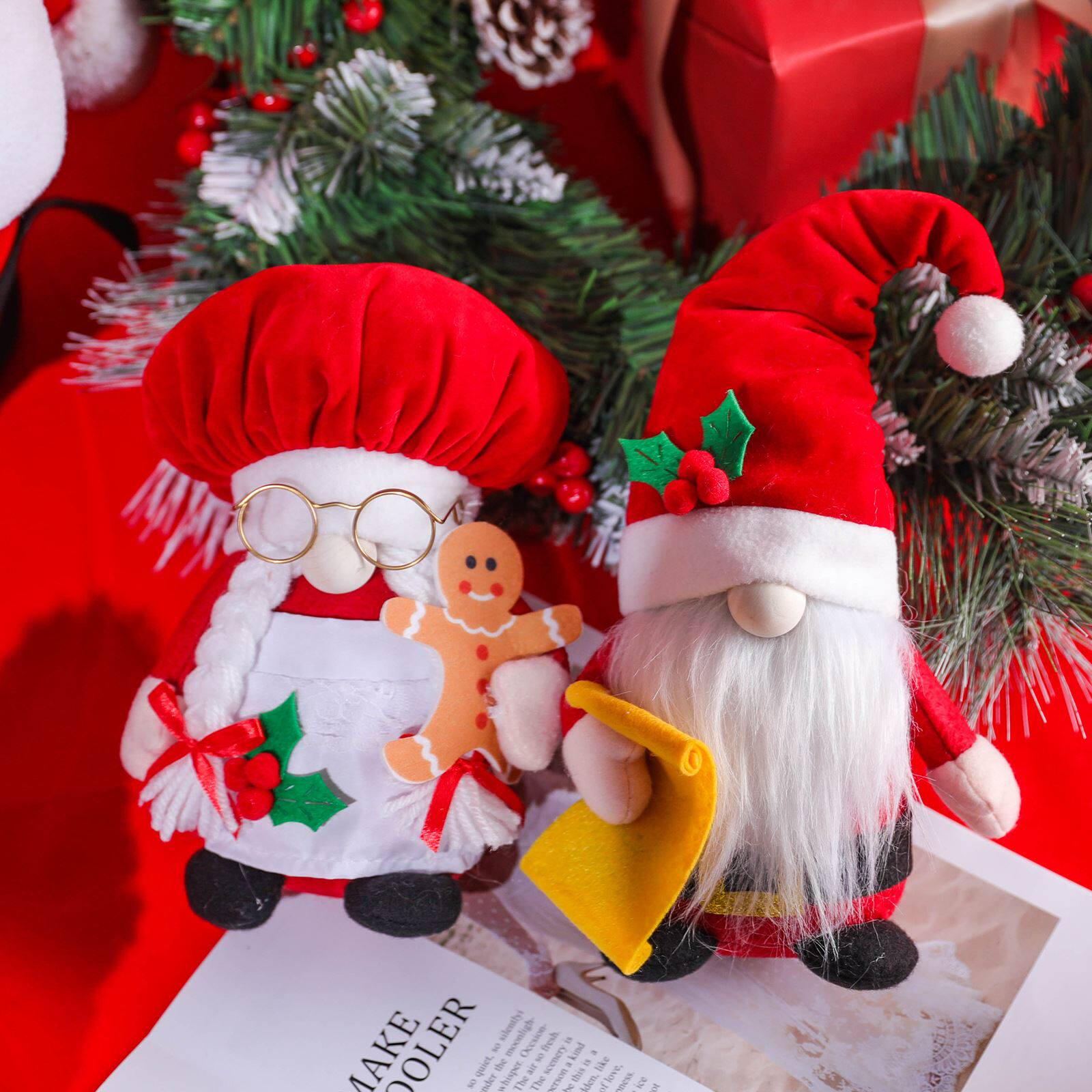 巧驰2022年跨境新款红色系鲁道夫公仔娃娃装饰摆件道具品布艺玩偶