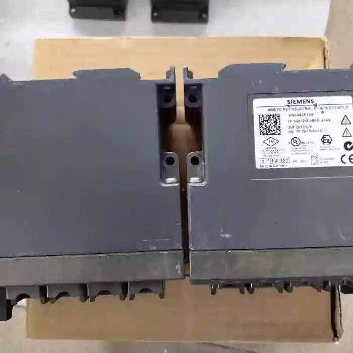【议价】8口6GK5208-0BA10-2AA3裸机，无破损