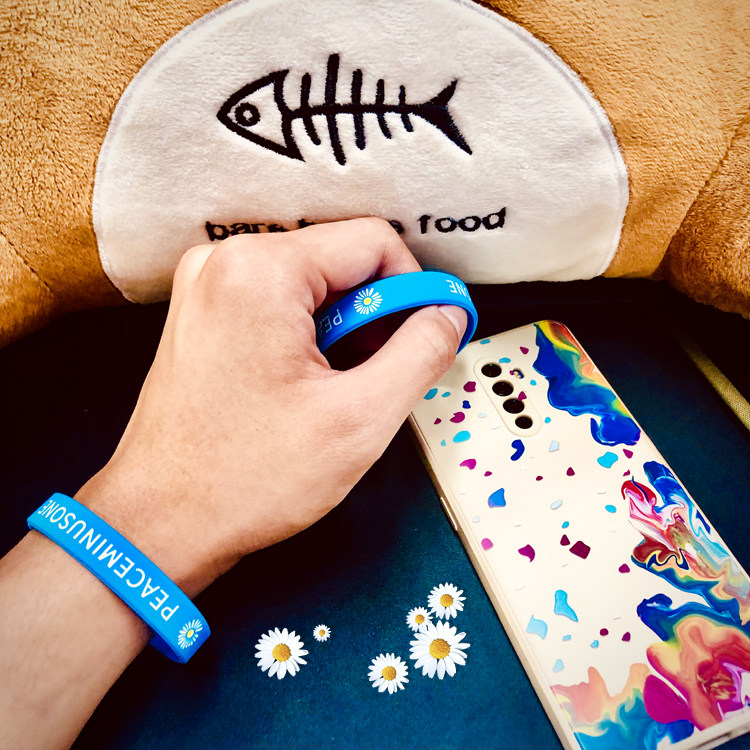 小雏菊硅胶手环 原创gd权志龙明星同款个性百搭闺蜜橡胶手腕带