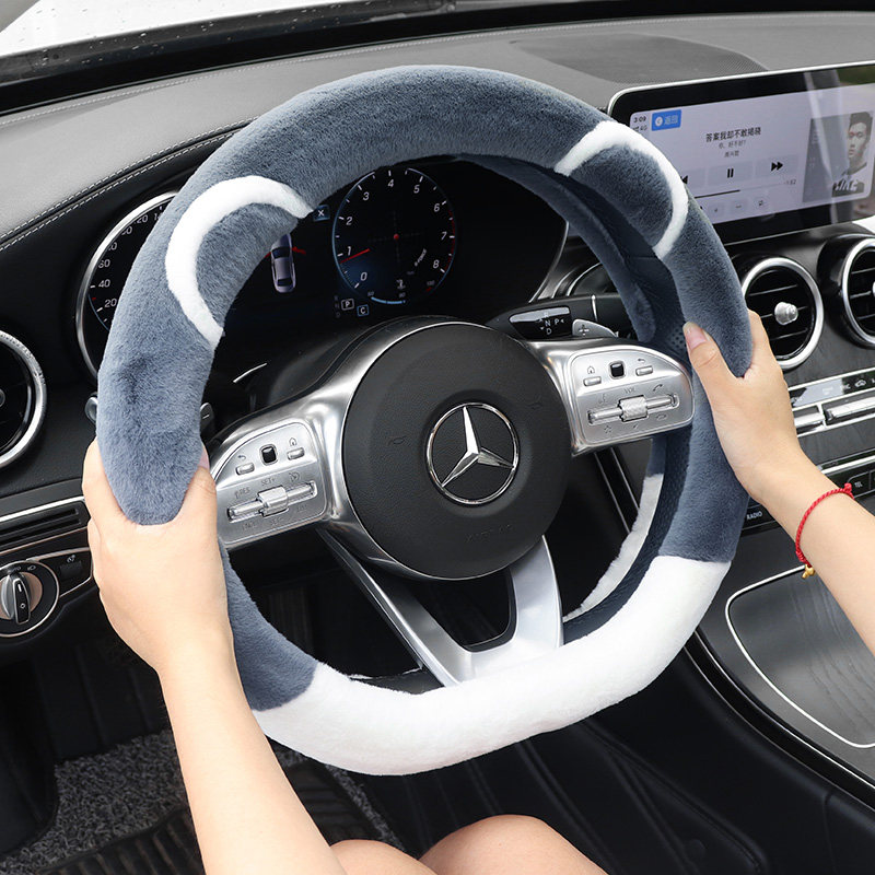 2025新款汽车方向盘套冬季短毛绒女士高级感车把套保护套可爱冬天