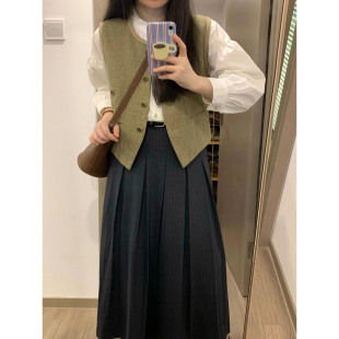 叠穿马甲半身裙三件套装 森系复古文艺风穿搭一整套初春新款 女衬衫