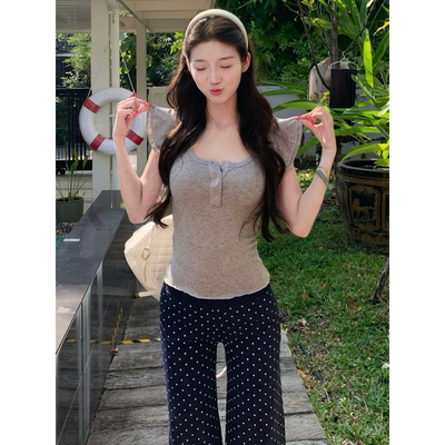 小飞袖上衣波点休闲微喇裤两件套