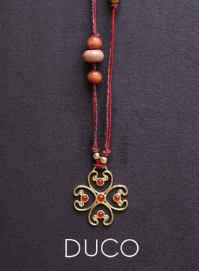 Fidiora系列四叶草大花朵项链节日款时尚潮流编织绳镂空【新品】