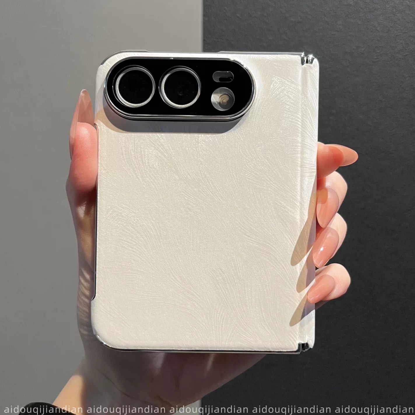 新款牛皮孔雀纹适用iPhone Ultra折叠屏手机壳双中轴带前框保护苹果18Fold创意高级感防刮耐磨皮纹全包防摔