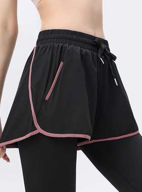 健身房跑步专用运动服女大码速干宽松假两件带短裤瑜伽长裤子外穿