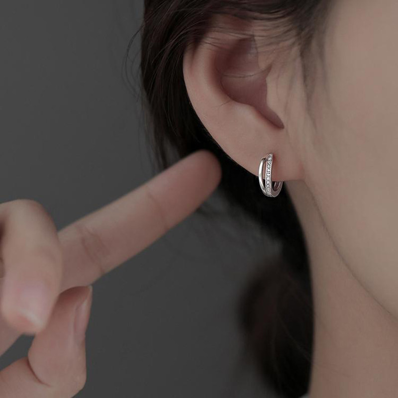 s925纯银耳环女小圈圈2025年新款潮耳扣耳饰圆圈耳钉耳圈圆脸显瘦