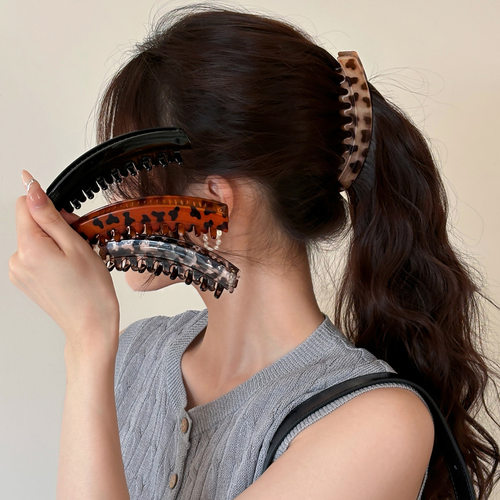 豹纹香蕉夹发夹女2025新款感气质扭扭夹竖夹后脑勺高马尾抓夹