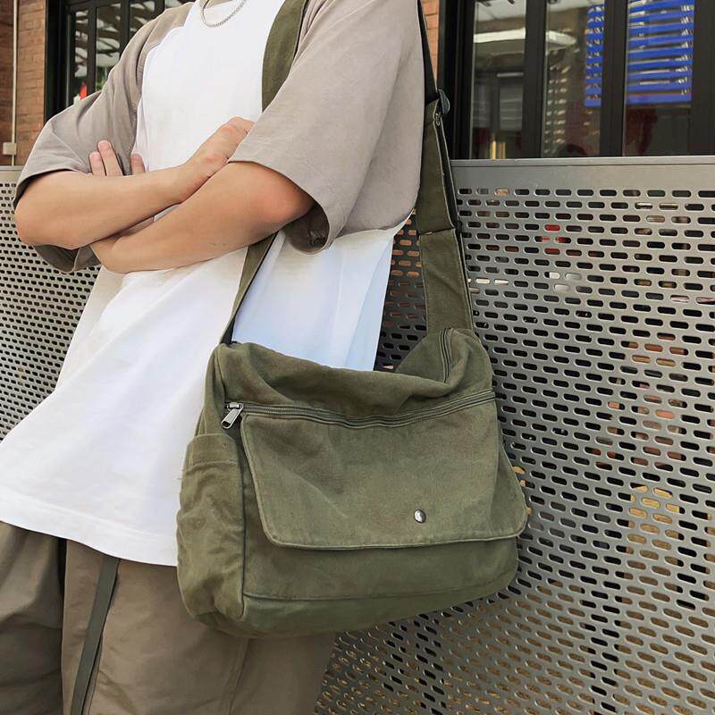 日系复古百搭纯色帆布大容量单肩斜挎包女学生上课休闲邮差包男