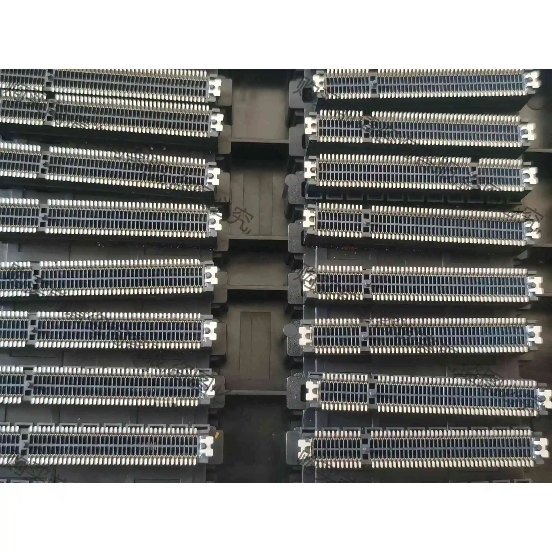 PCIE4.0 SMT 98P 贴片脚 内存插槽SMT8X卡 议价产品 原装拆机功能