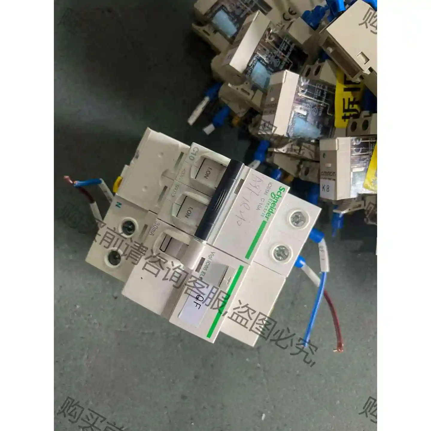 施耐de开关IC65N C 10A 欧姆long继电器24V 拆机 议价产品 原装拆