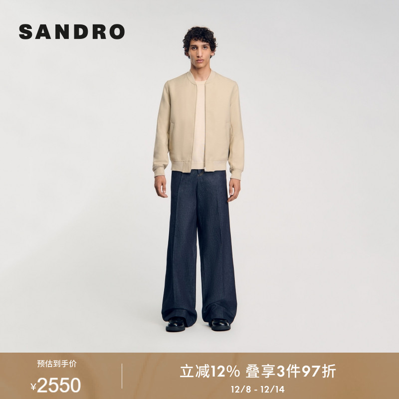 纯色简约设计 拉链开合衣门襟