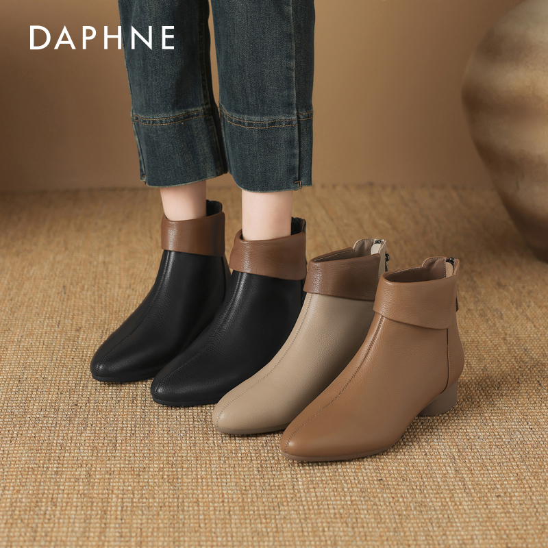 达芙妮软皮短靴女尖头粗跟马丁靴