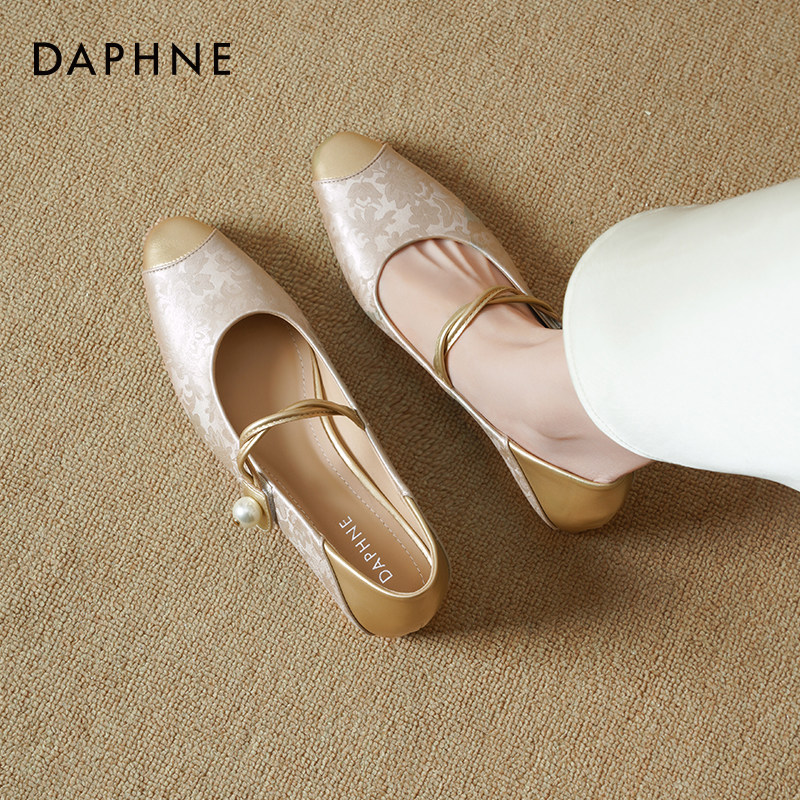 达芙妮法式单鞋女2026新款春季新中式国风婚鞋配旗袍粗跟玛丽珍鞋