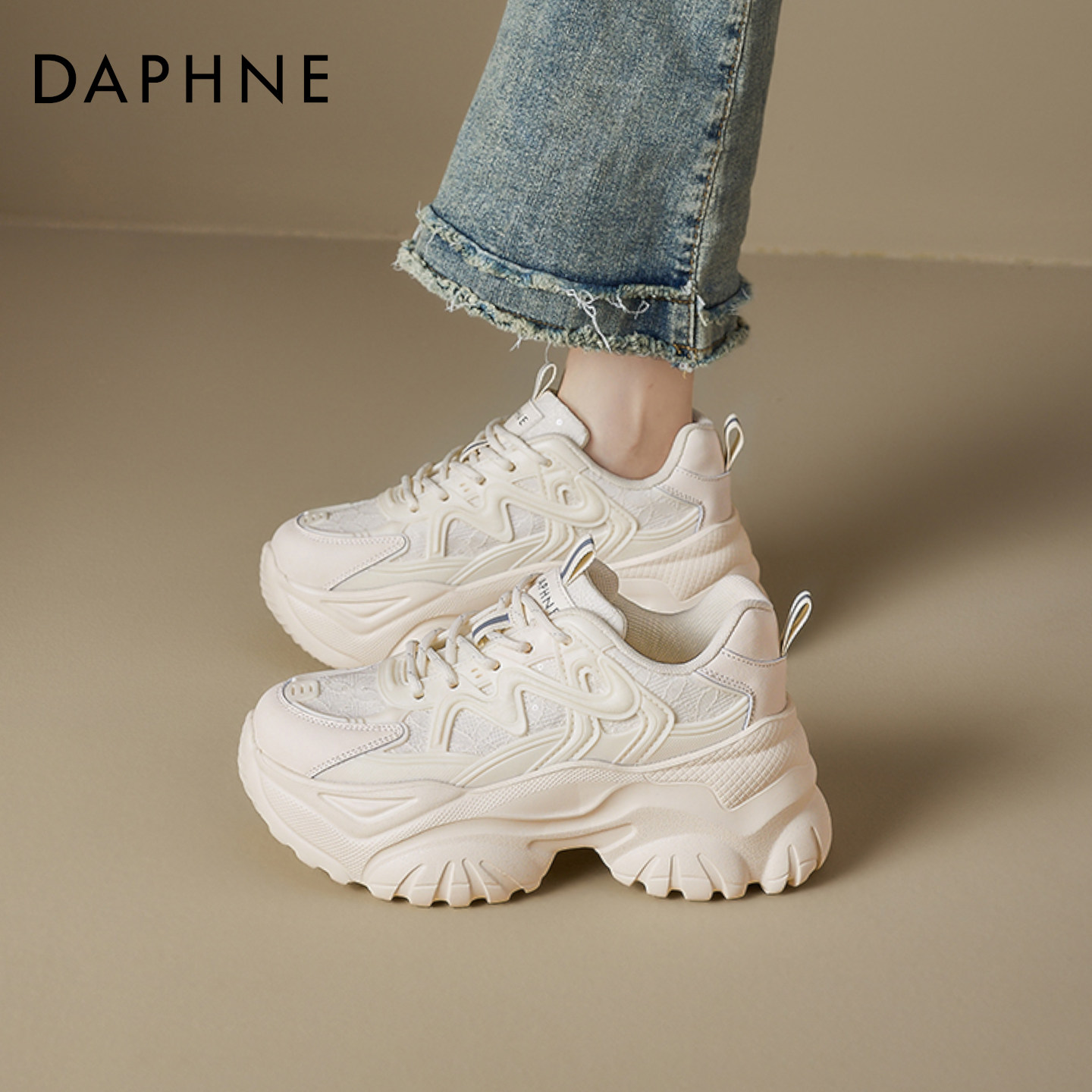 达芙妮增高老爹鞋女款2026新款厚底秋冬季鞋子女鞋百搭松糕运动鞋